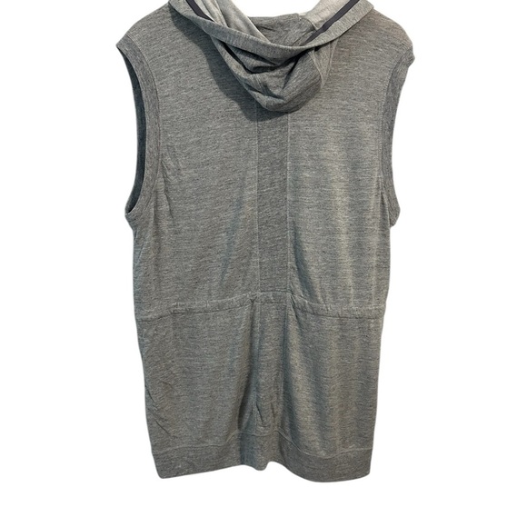 Athleta Lotus Vest Sleeveless Drawstring Hoodie French Terry Cloth Grey Size XL - Picture 4 of 9